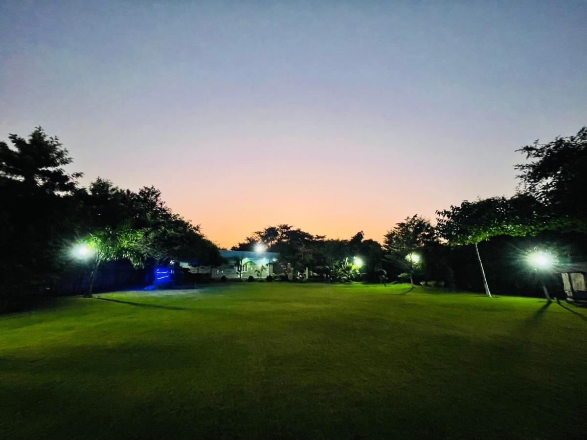 Anantam Aravali Villa Gurgaon Ngoại thất bức ảnh